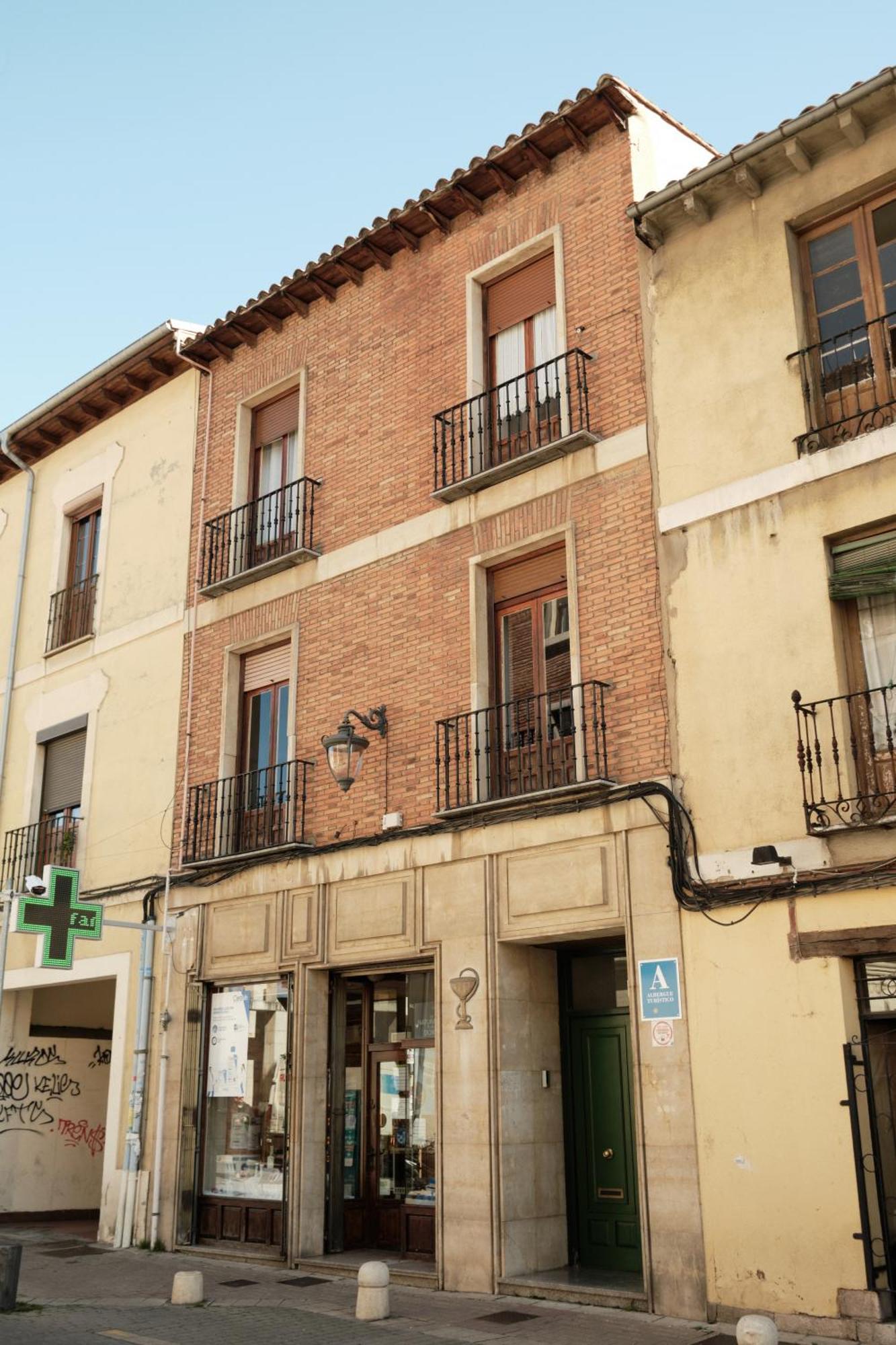 Hostel Rua 35 レオン エクステリア 写真