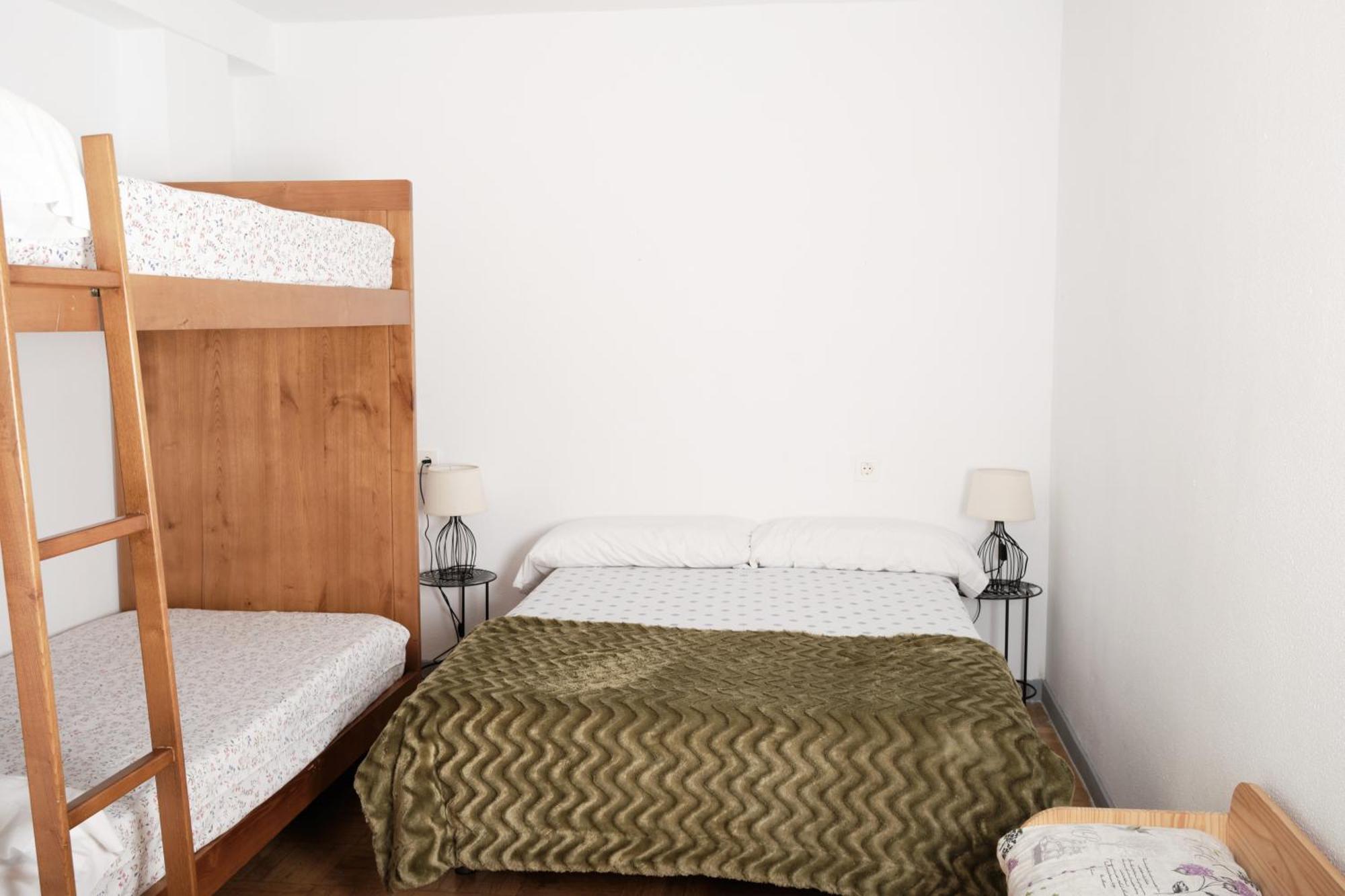 Hostel Rua 35 レオン エクステリア 写真